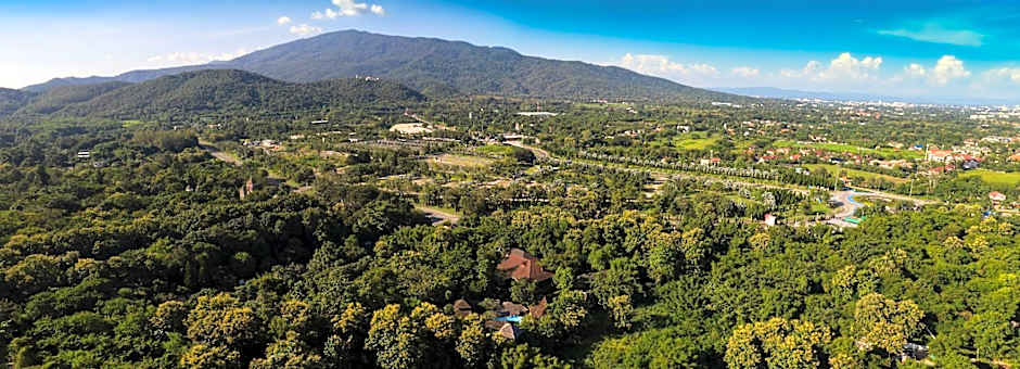 Chandra Residence, luxury, warmth and playfulness!