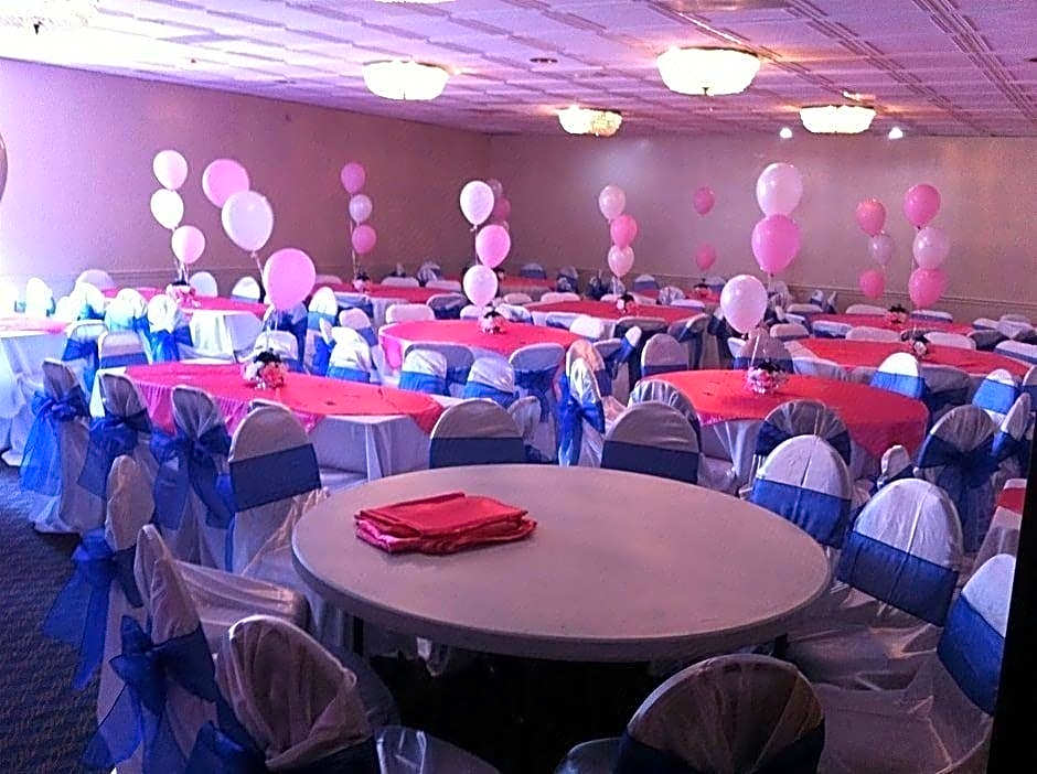 NORTHEAST GARDEN INN.
