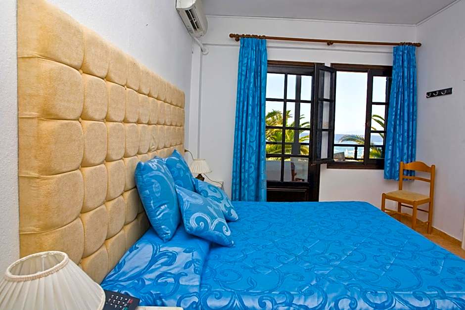 Assa Maris Beach Hotel