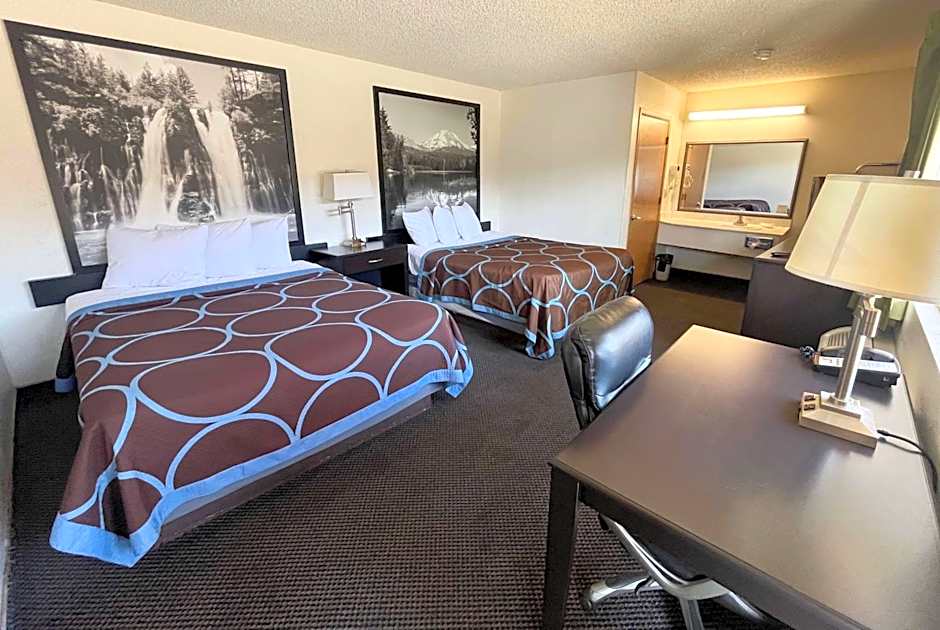 Super 8 by Wyndham Red Bluff