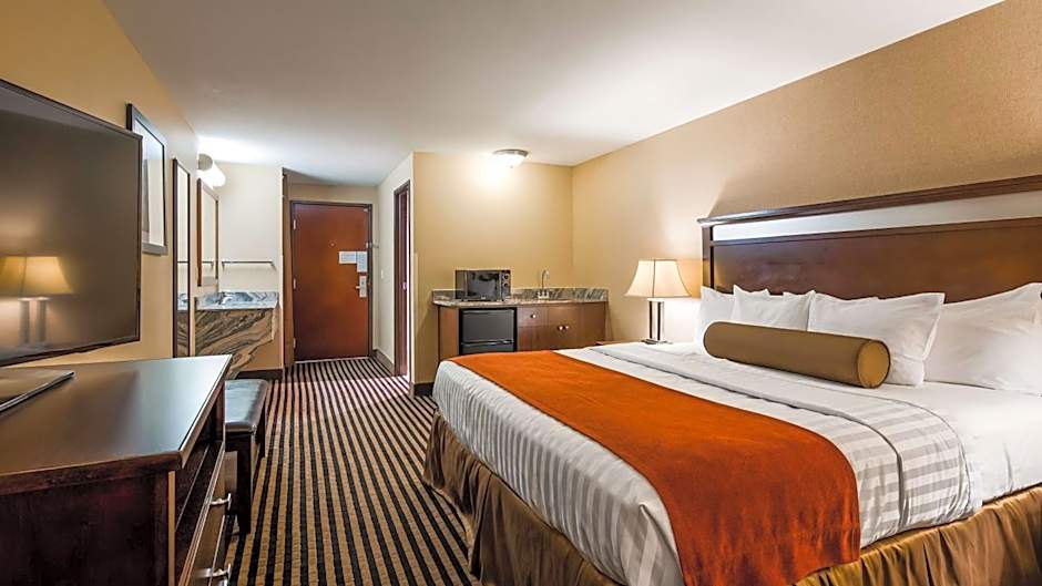 Best Western Plus Prairie Inn