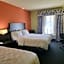 Holiday Inn Garland By IHG