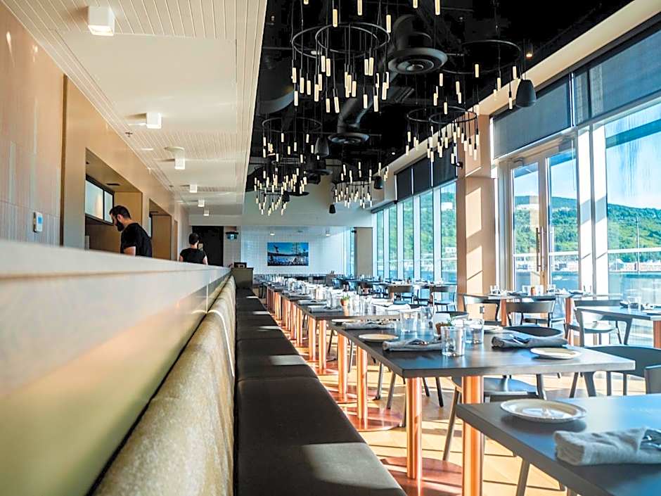 Alt Hotel St. John's