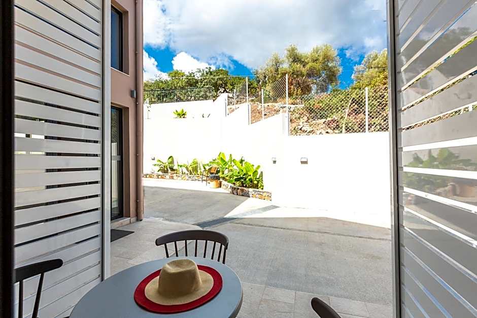 T Hotel Premium Suites