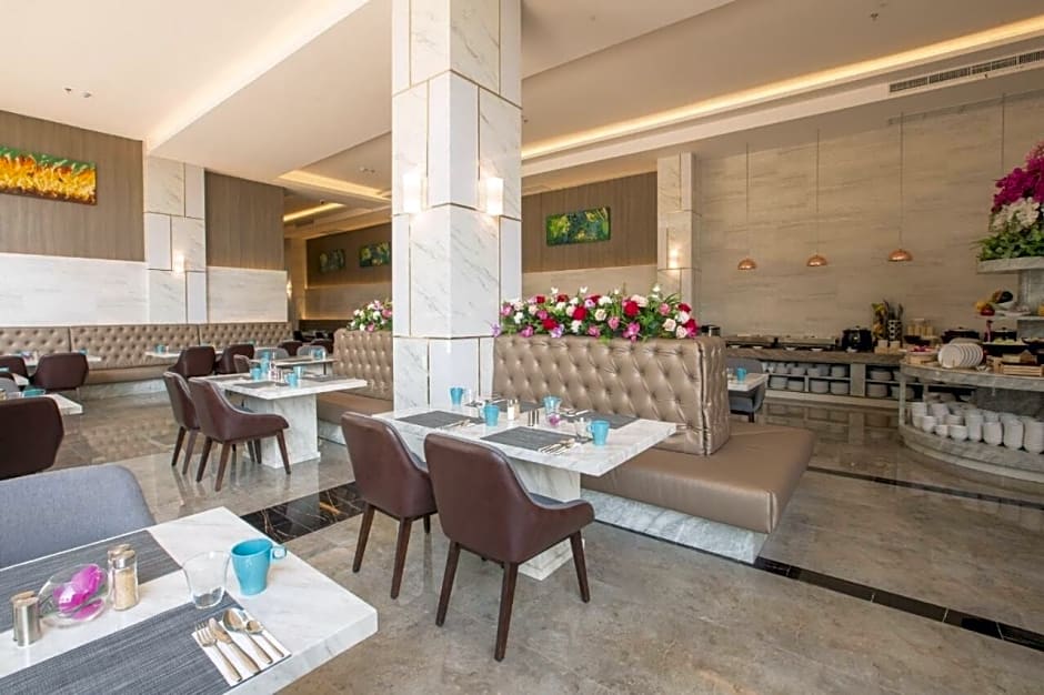 Elegant Airport Hotel