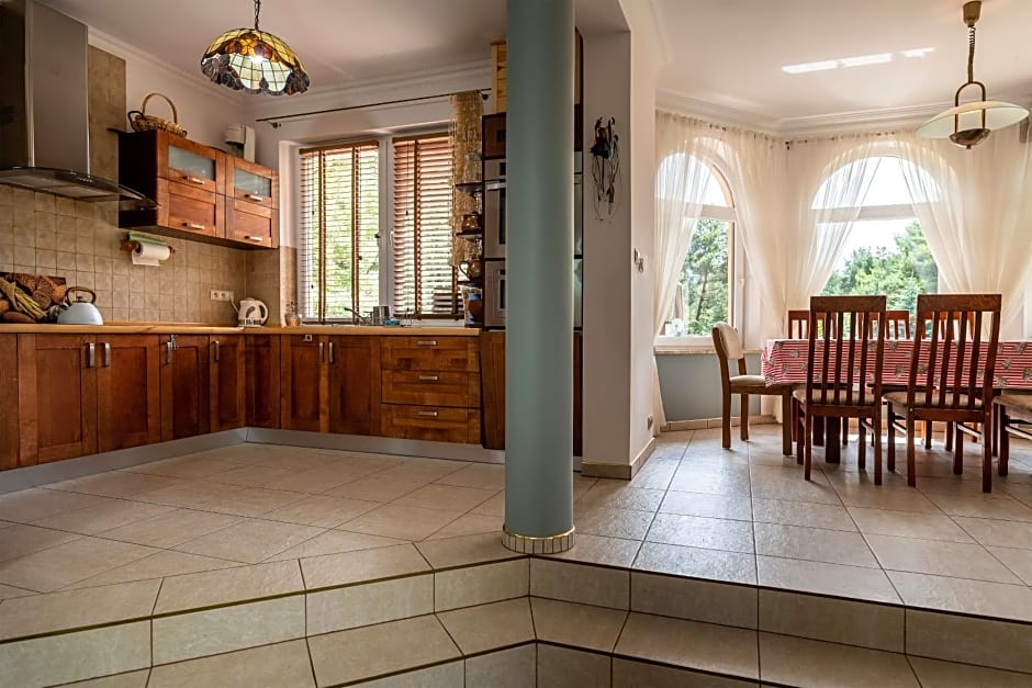 Willa Wiktoria w Rozewiu - Parking w cenie!