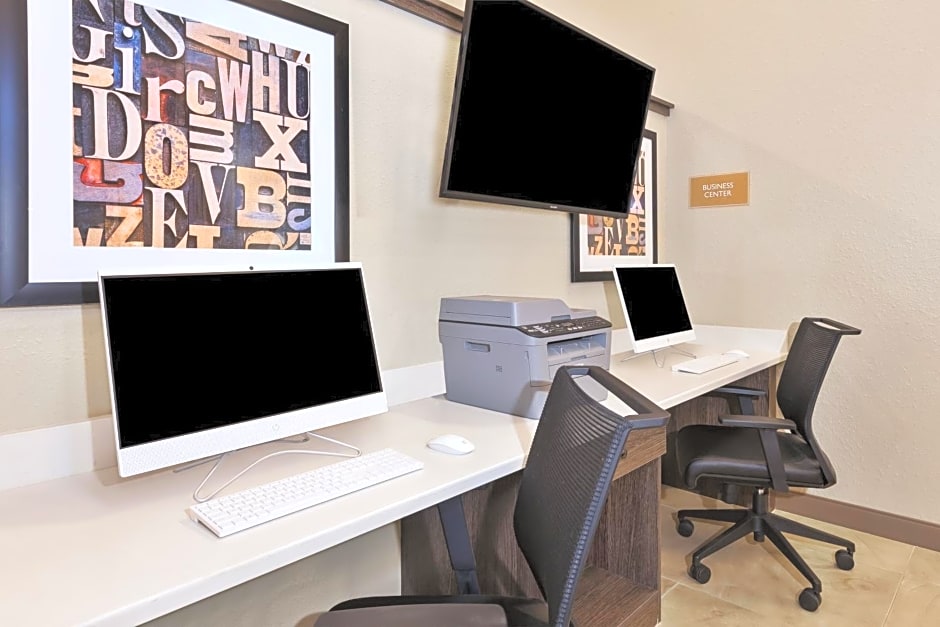 Candlewood Suites Grand Rapids Airport By IHG