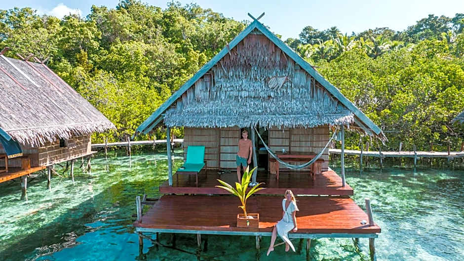 Methos Homestay - Raja Ampat