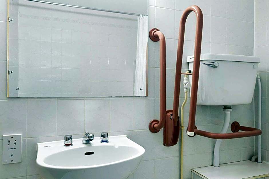 Days Inn Sevenoaks Clacket Lane