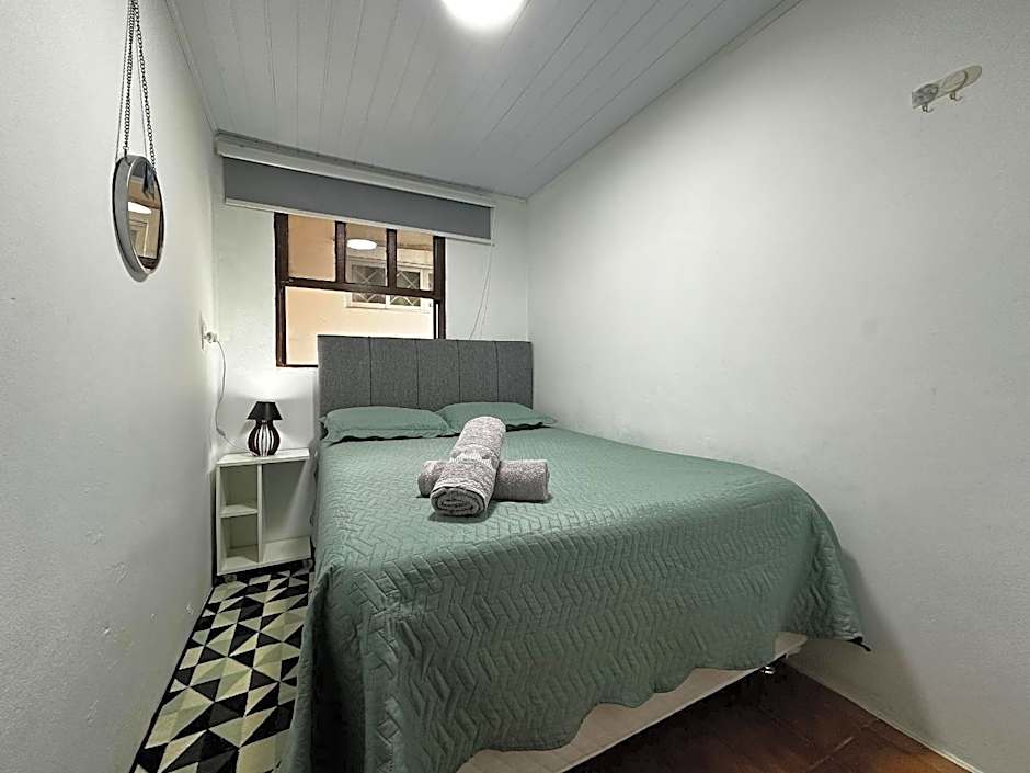 BS01- Casa com Piscina Aquecida e Churrasqueira