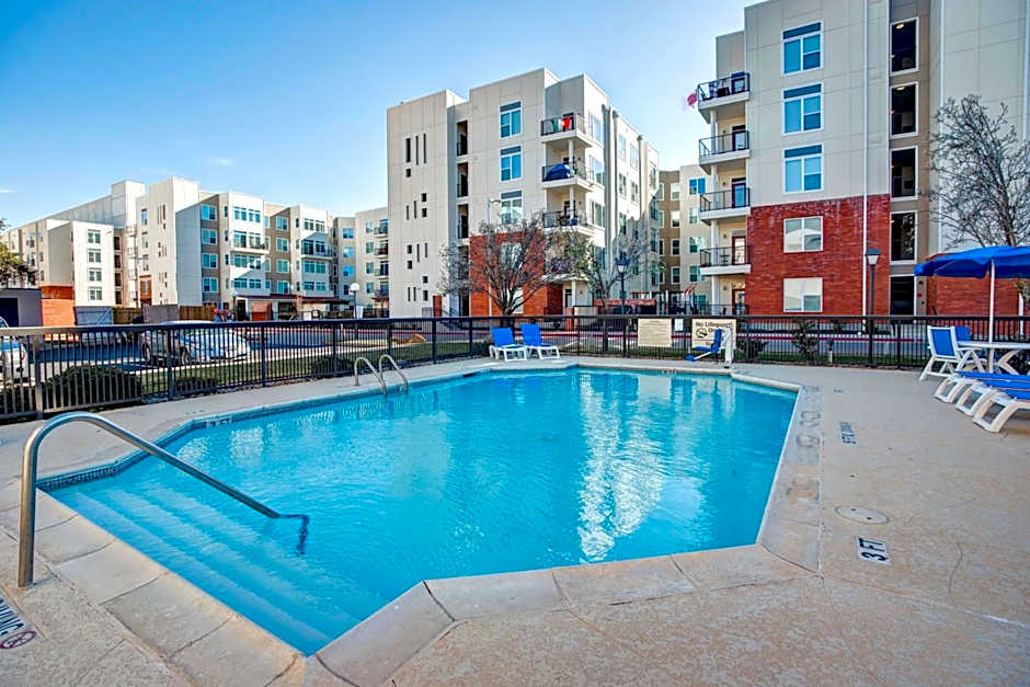 Hampton Inn By Hilton College Station