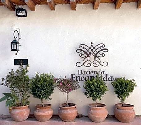 Hotel Hacienda Encantada