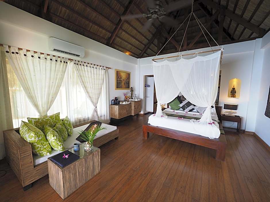 Foto 1 von 5 von Honeymoon Suite, Sea View