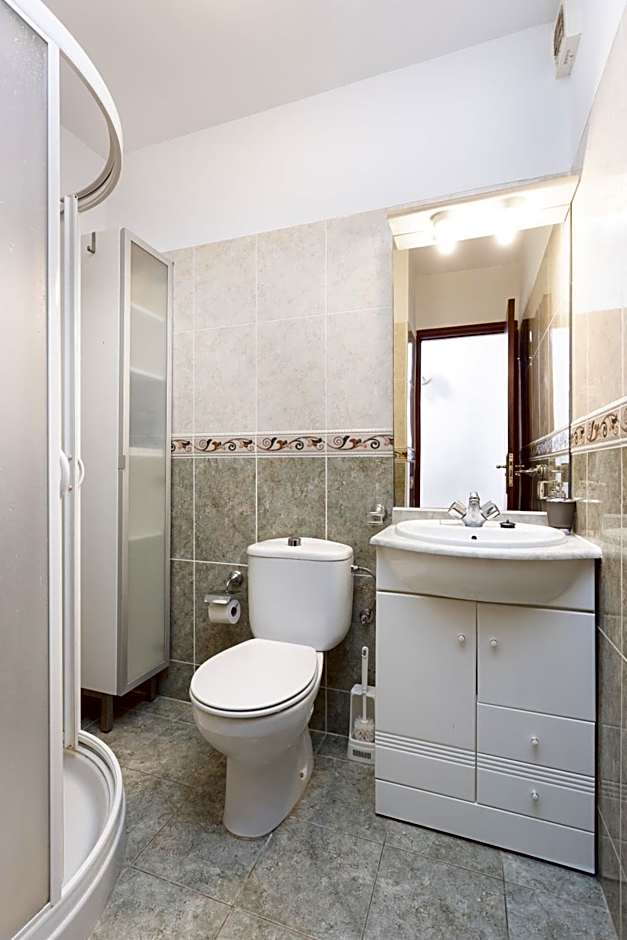 Seafront studio with beach view in the center of Los Cristianos