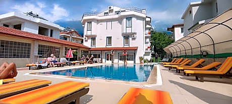 California Apart Otel