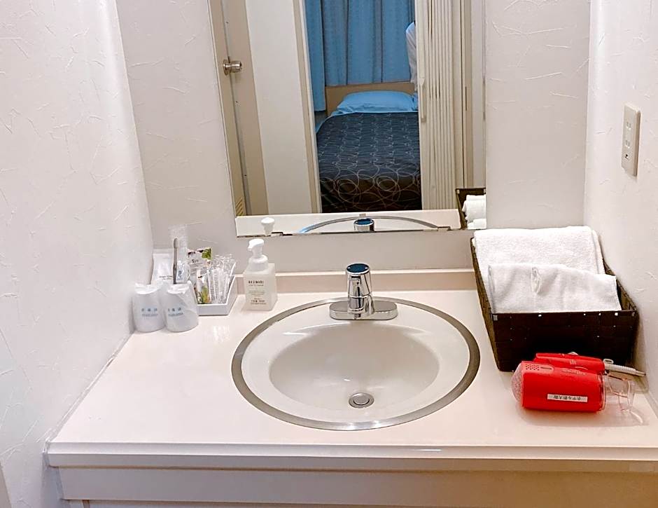 Hotel Shin Osaka / Vacation STAY 81528