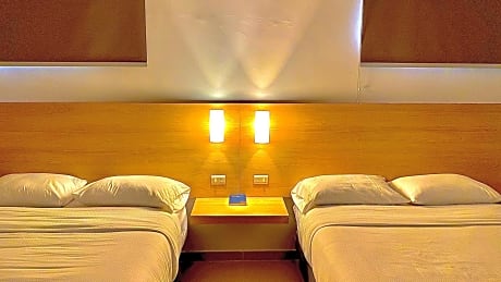 King Room with Two King Beds