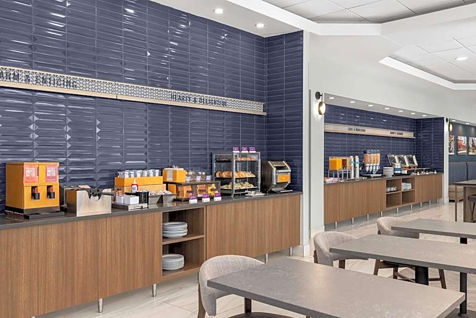 Hampton Inn & Suites Downers Grove Chicago