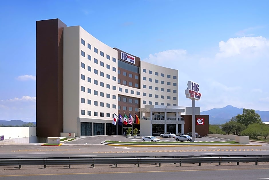 HS HOTSSON Hotel Silao