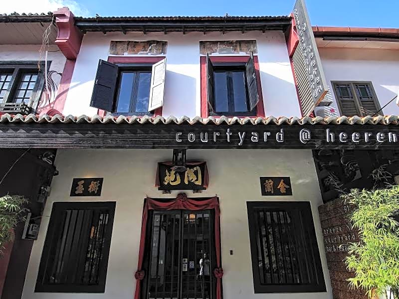 Courtyard At Heeren Boutique Hotel