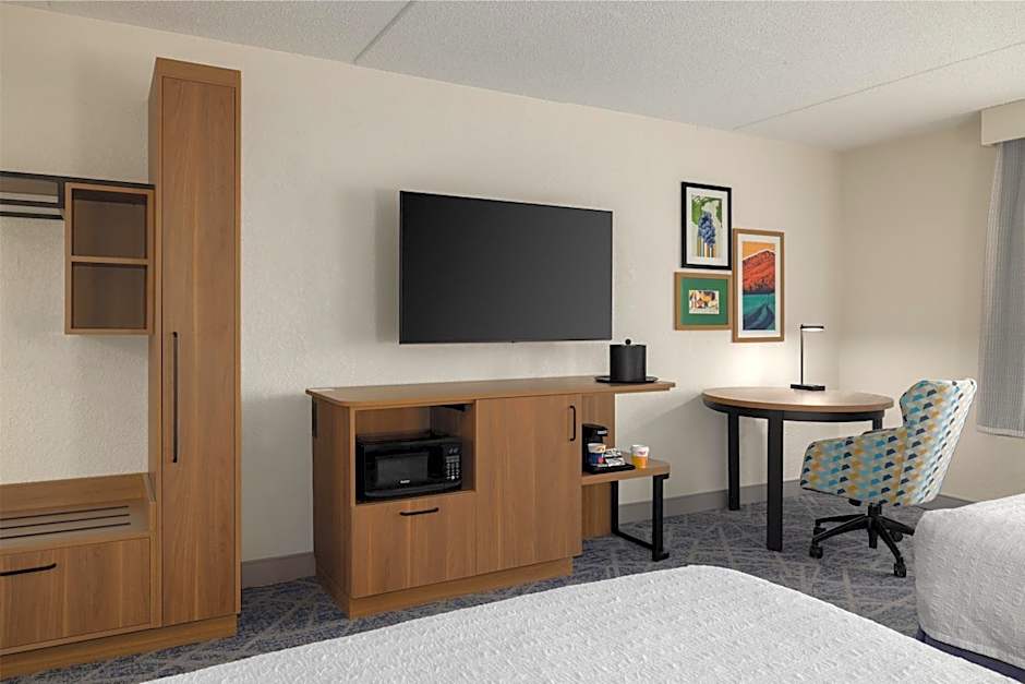 Hampton Inn Washington-Dulles Int'l Airport South