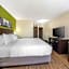 Sleep Inn & Suites Salina I-135