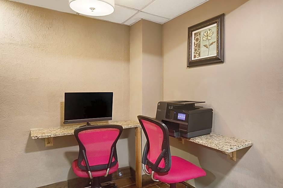 Best Western Waukesha Grand