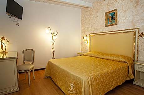 Double Room with Patio