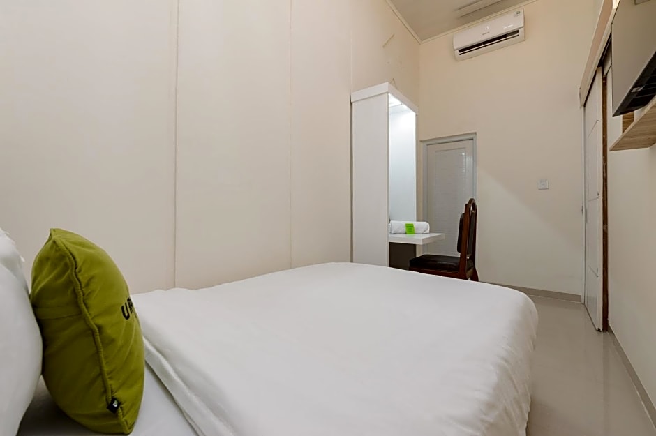 Urbanview Hotel Binwa Syariah Lampung by RedDoorz