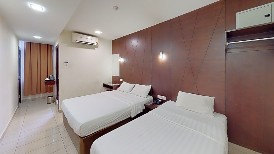 Cathay Hotel
