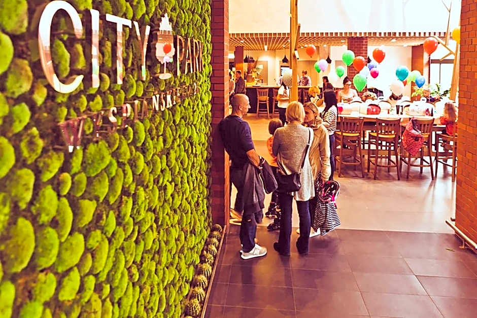 City Park Hotel & Residence