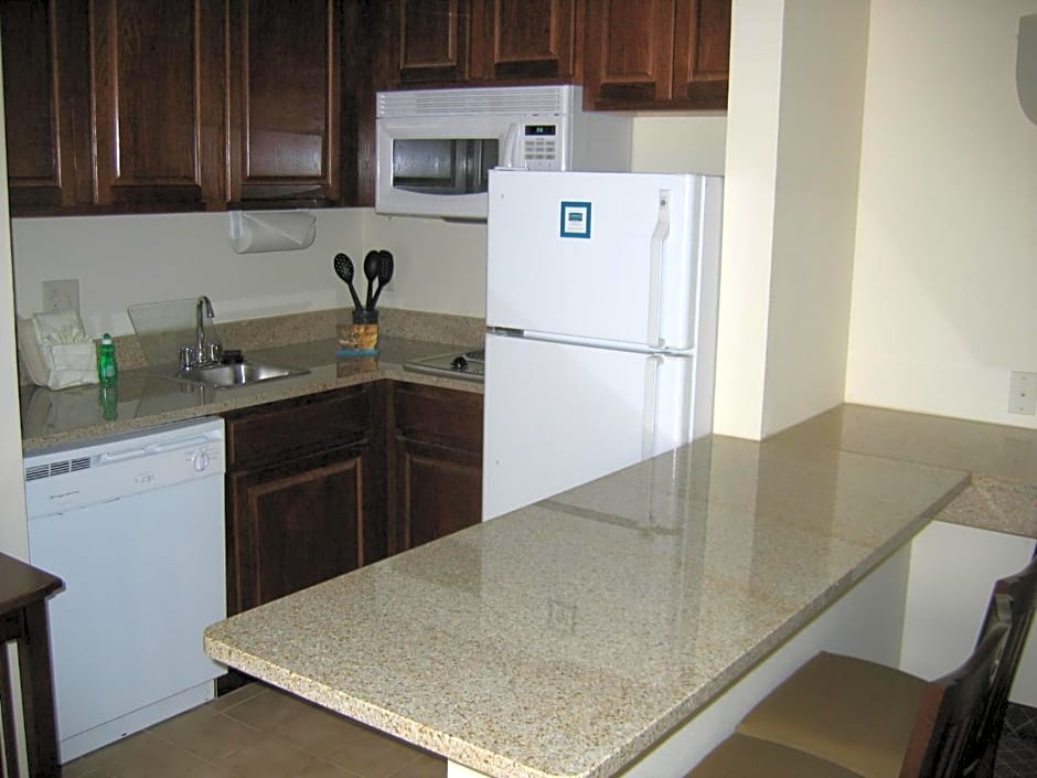 Staybridge Suites Indianapolis-Airport, an IHG Hotel