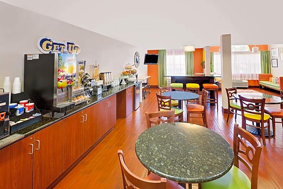 Microtel Inn & Suites By Wyndham Daphne/Mobile