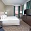 Hilton Pennywell St. Louis at the Arch