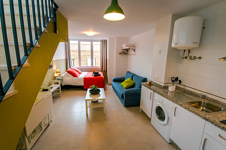 Holidays2Malaga Studios Mena