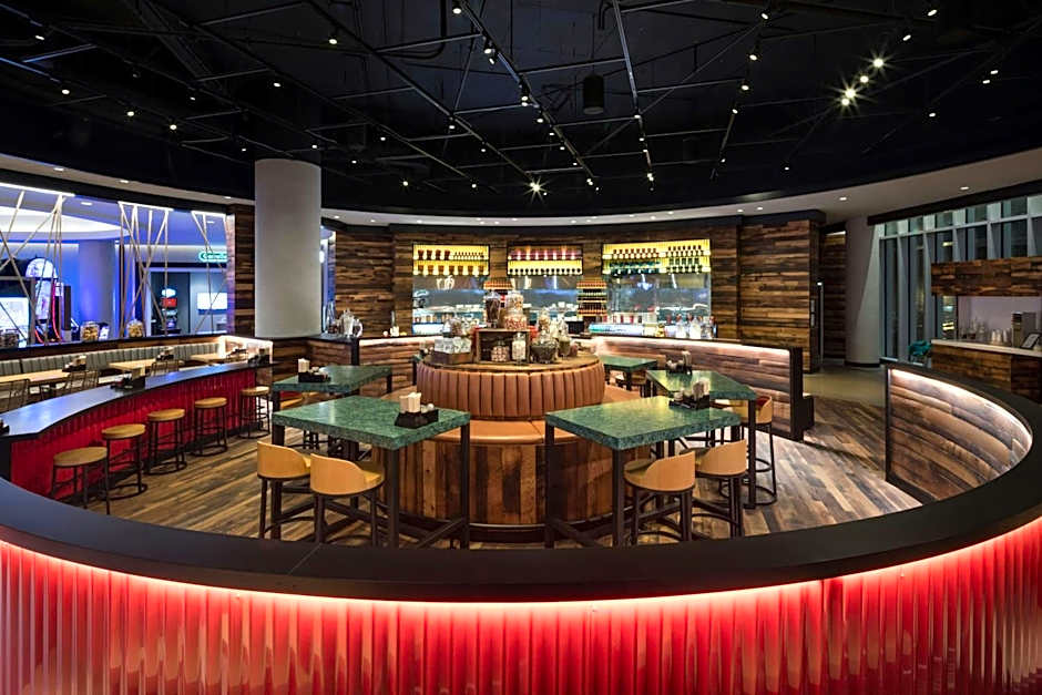the DOUGLAS, Autograph Collection by Marriott