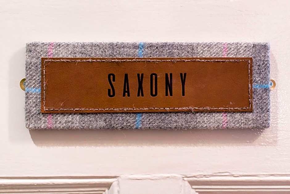 Tweedies Bar and Lodge