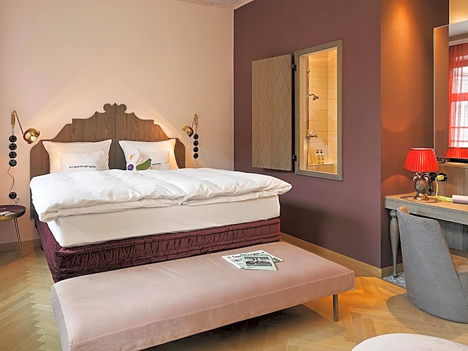 25hours Hotel Munich The Royal Bavarian