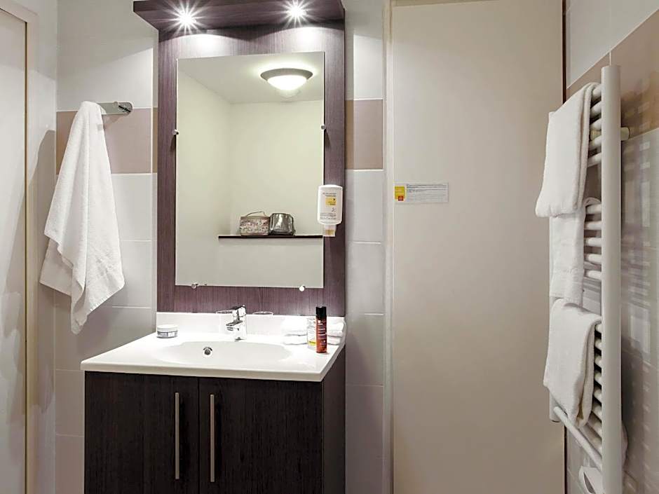 Adagio Access Marseille Saint Charles Aparthotel