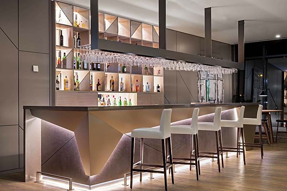 AC Hotel by Marriott Porto