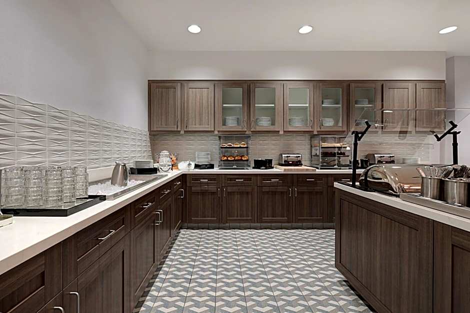 Homewood Suites by Hilton Santa Clarita/Valencia, CA