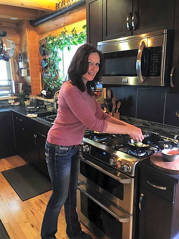 A Suite Retreat - Beyond Bed & Breakfast