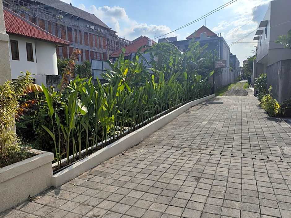 Lovecho Villa & Room Unit Canggu