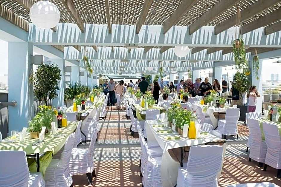 Ruth Daniel Residence