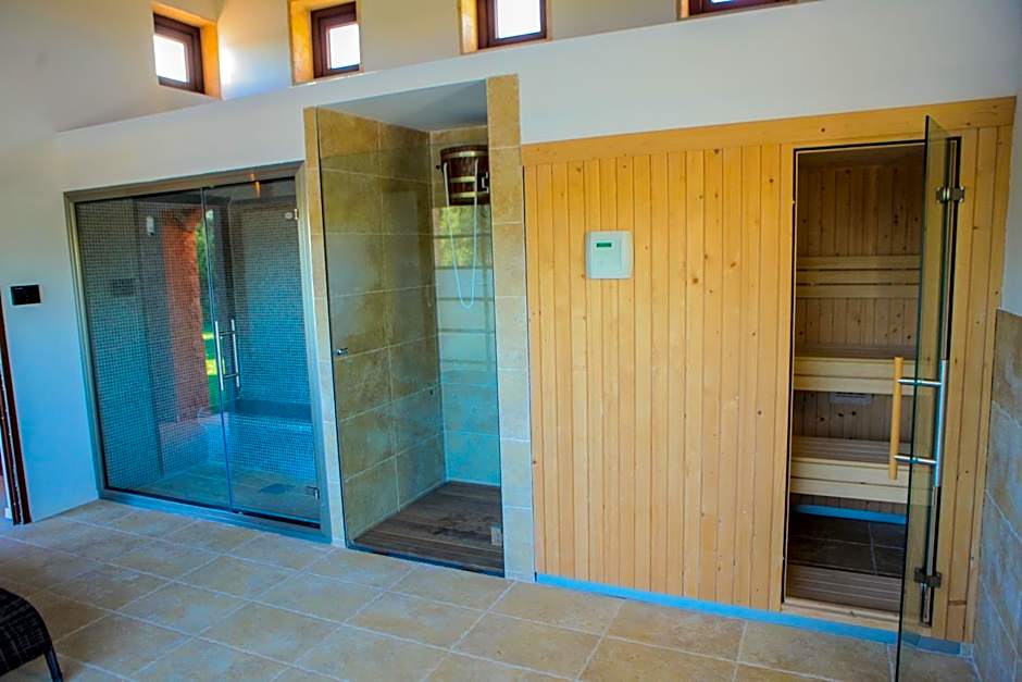 Bennoc Petit Hotel