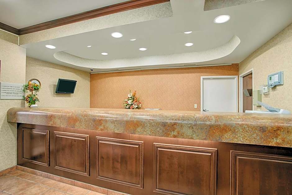 Super 8 by Wyndham Grayville