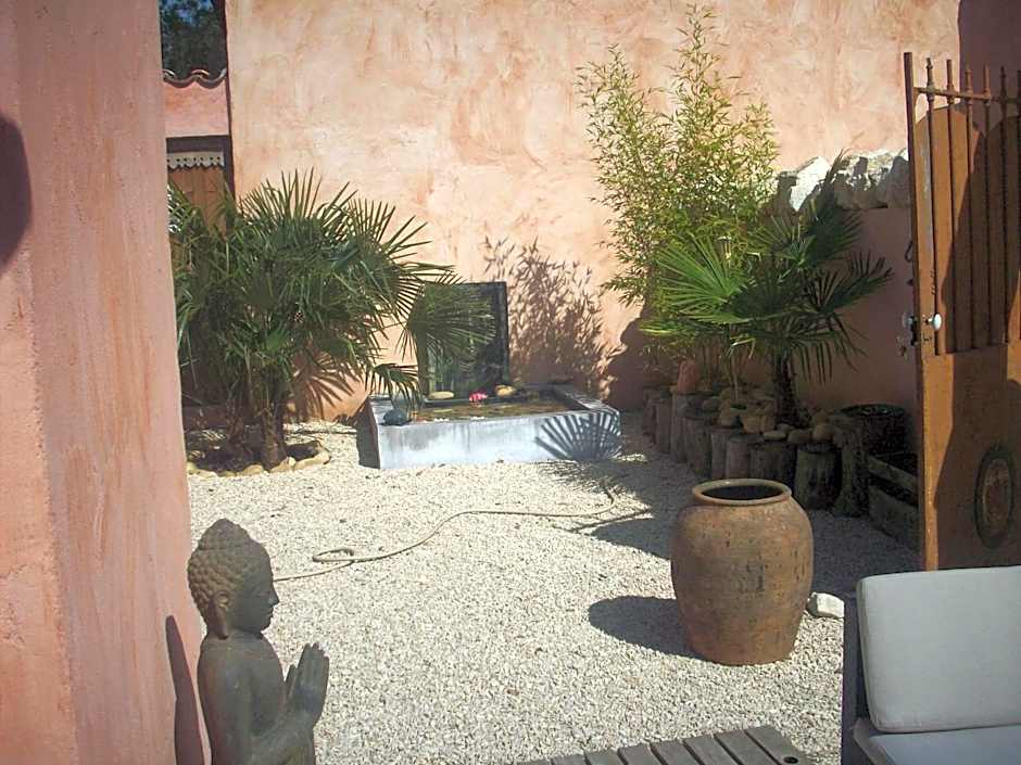Studios et Gite La Sauvasse