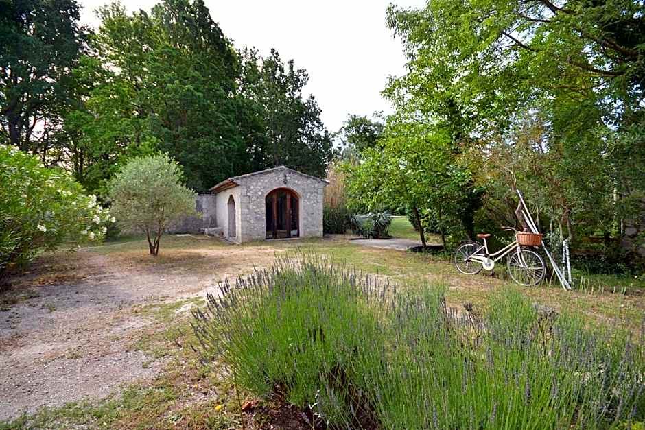 Ancien Mas Du Moulin