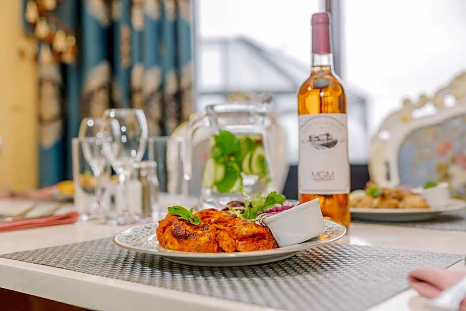 Muthu Fort William Hotel