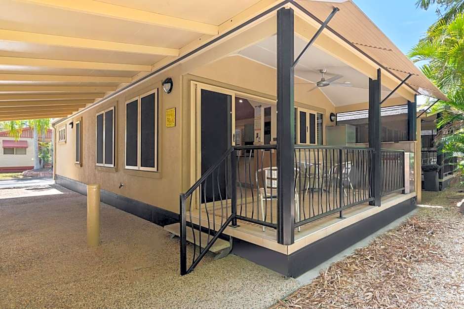 Ashmore Palms Holiday Village